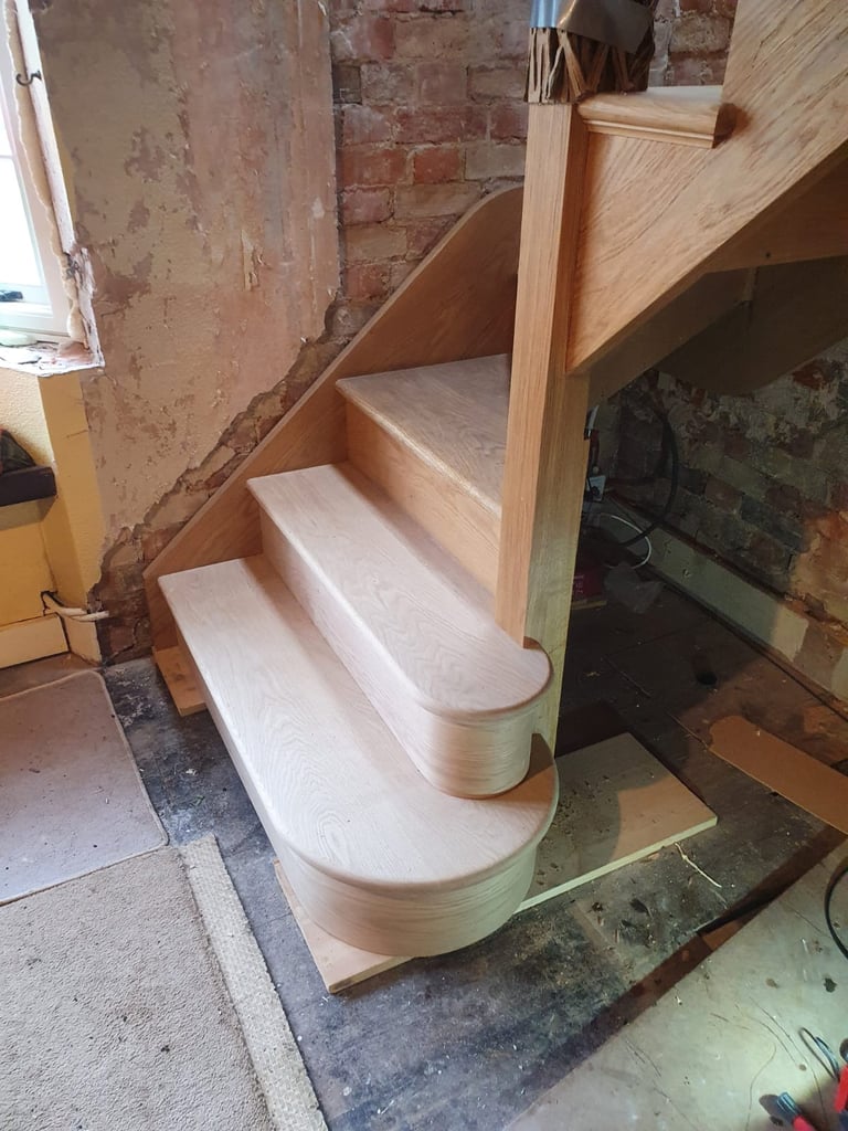 Oak Staircase 1