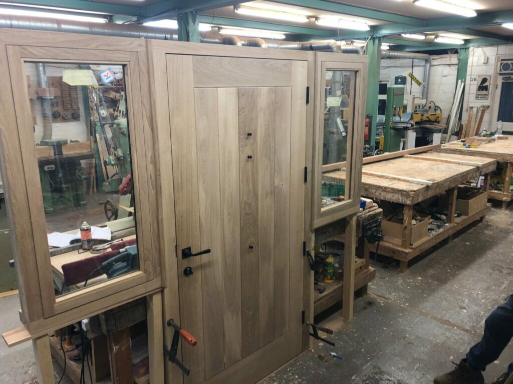 Oak front door and frame - Southampton