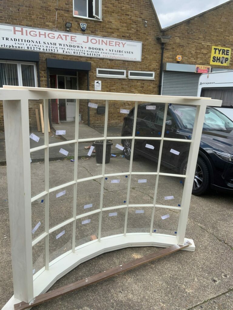 accoya curved bay 2