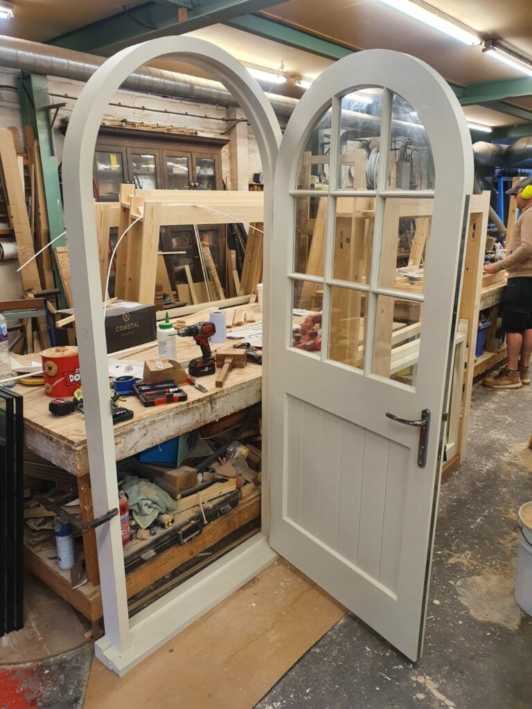 accoya arched door frame 4